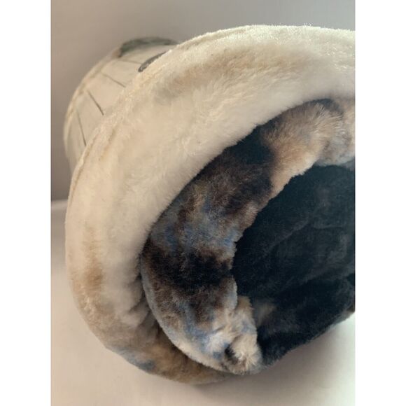 Howling Wolf Throw Blanket Plush Night Sky 50" X 60" Super Soft NEW - Picture 8 of 11